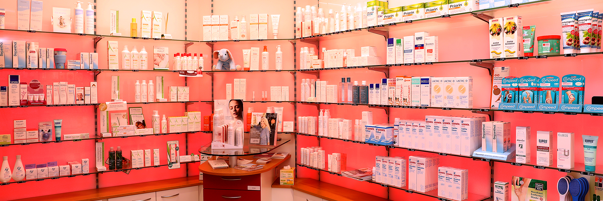 Regale Apotheke